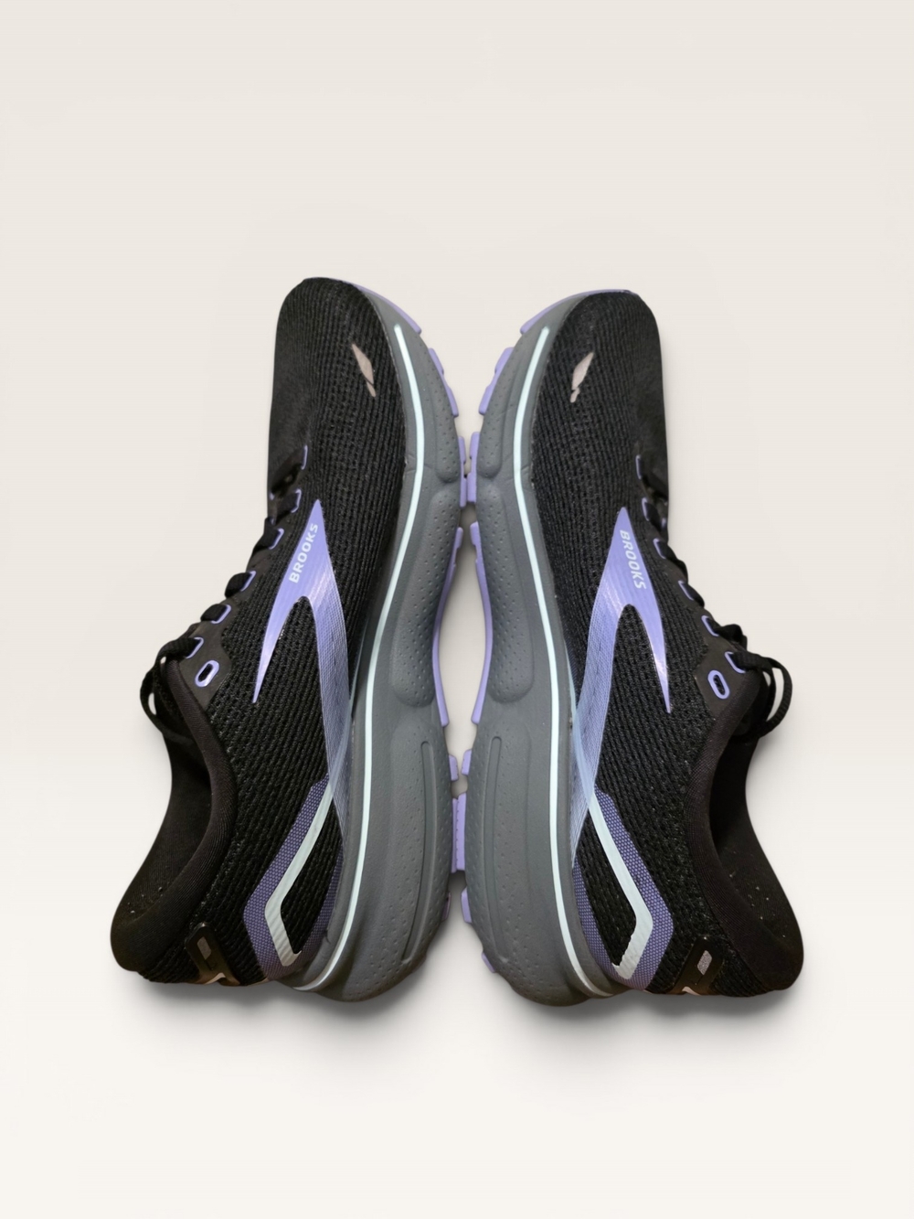 Brooks Ghost 15 Women's Size 8 Black Jacaranda Salt Running Shoes 1203801B011 - Picture 8 of 9